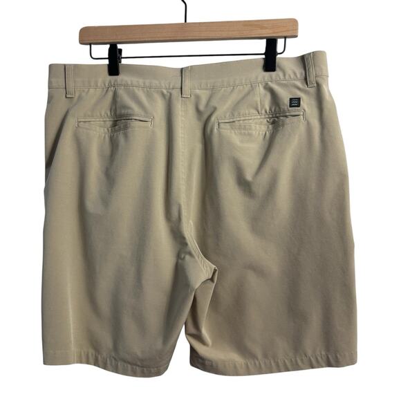 Free Fly Mens Shorts Beige 35 Performance Hiking Outdoor Tan LIghtweight - Picture 8 of 8